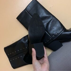 Cartier Black Leather Shoes women NIB SINCERELY JULES CARTERS - HALF- CALF boots